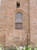 Кладка Михайлівської церкви.  Збільшити...(фото 2004р.)