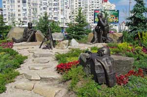памятник Три солдата в Киеве