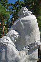 Киев памятник Вдовам войны