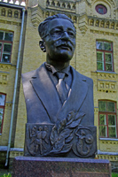 Памятник   Войцеху Свентославскому в Киеве