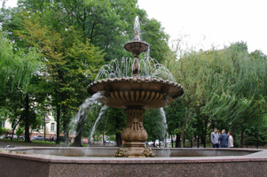 фонтан Иван в Киеве