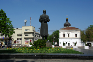 Киев памятник Григорию Сковороде