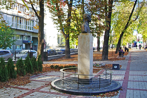 Пам'ятник  поету  Шандору Петефі , фото 2019р.