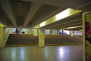 станція метро Театральна , 2018