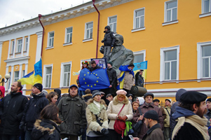 Збільшити...(фото 2004р.)